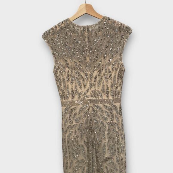 NWT Mac Duggal 5532 Embellished Illusion Cap Sleeve Column Gown Size 4 - Picture 6 of 14